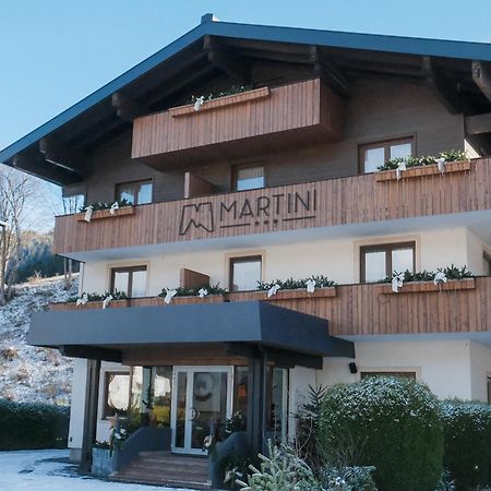 Hotel Martini Kaprun - Including Summercard Bagian luar foto